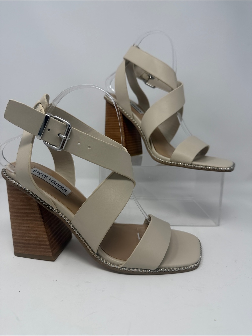 Steve Madden Cream Strappy Block Heel Sandals with studded Trim Size 9